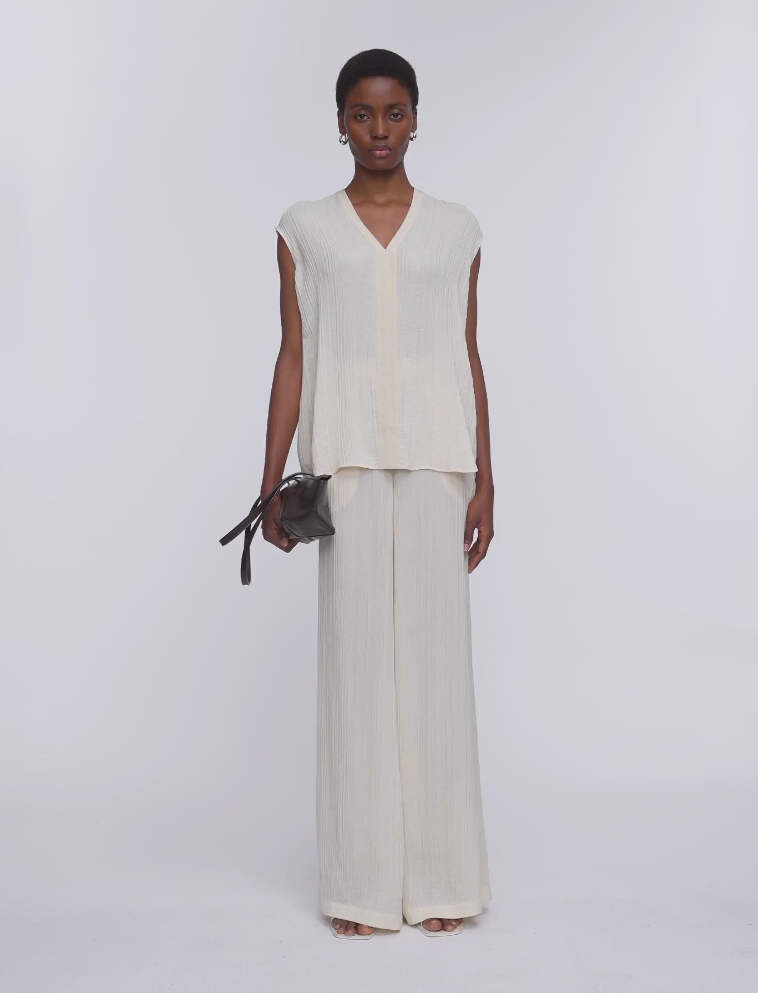 Lucien Pleat Jacquard Blouse in White | JOSEPH CH