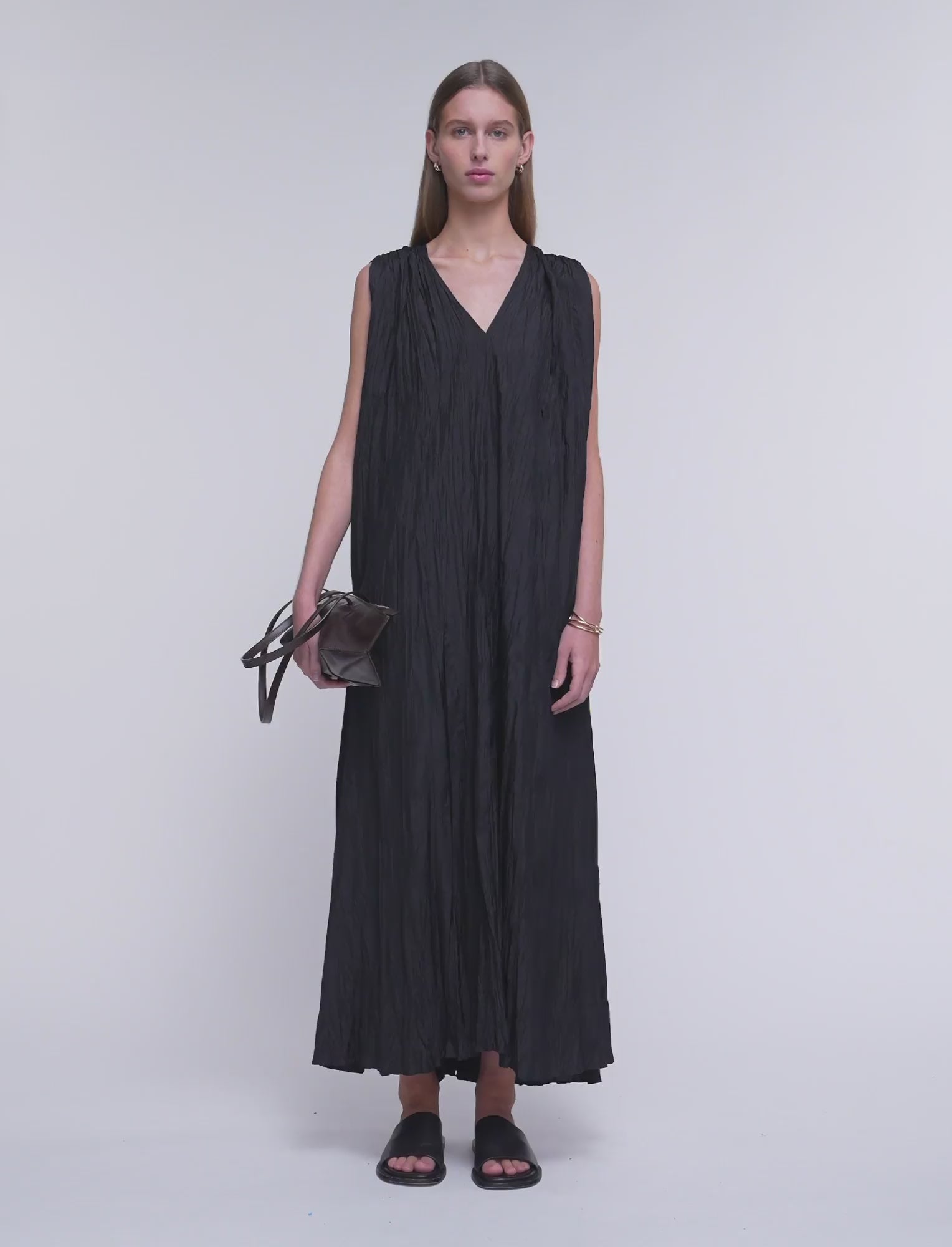 新品タグ付き！JOSEPH Martini Habotai Silk ドレス Martini Habotai Silk Dress in Black | JOSEPH GB