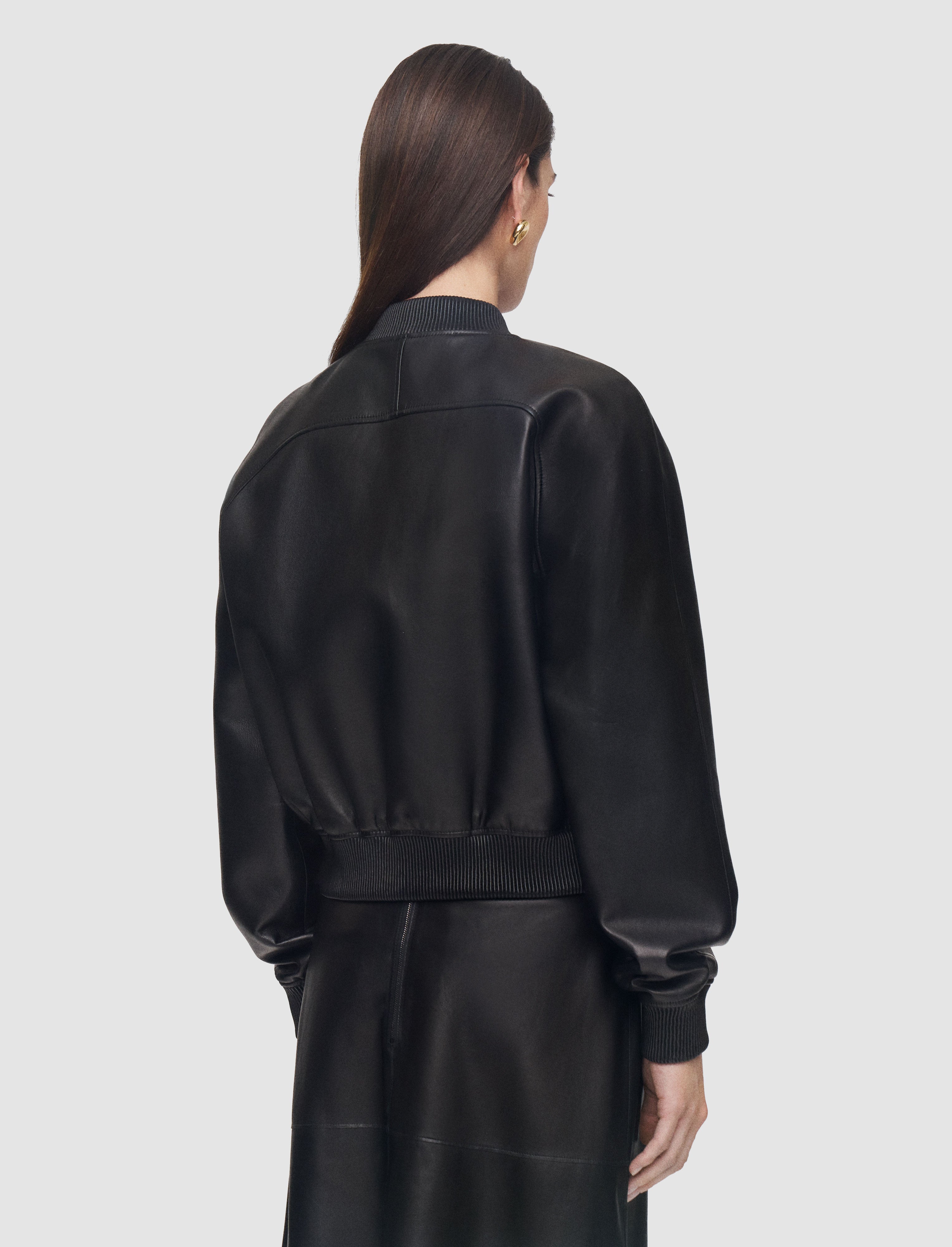 noir-veste-quinn-en-cuir-nappa-souple-JOSEPH