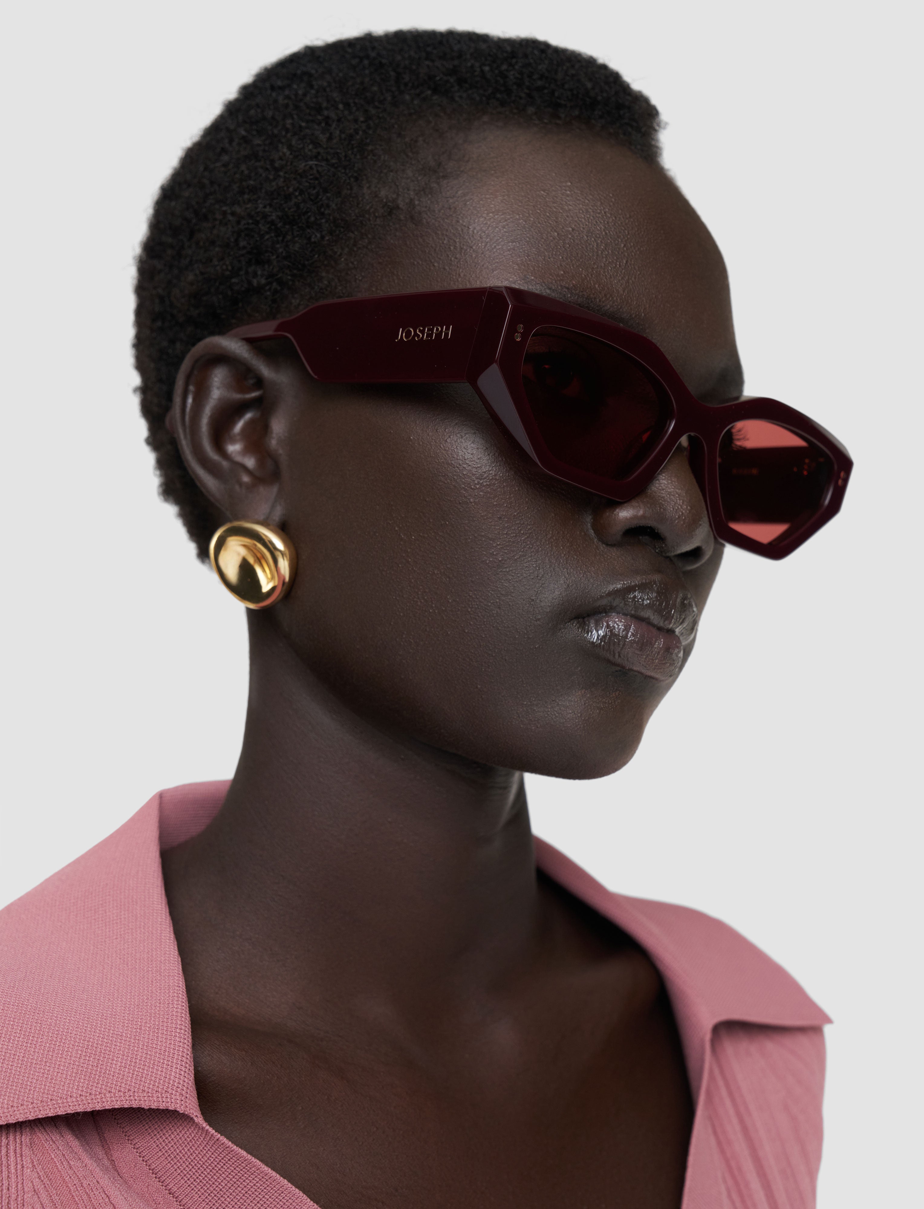 bourgogne-lunettes-de-soleil-oeil-de-chat-souk-JOSEPH