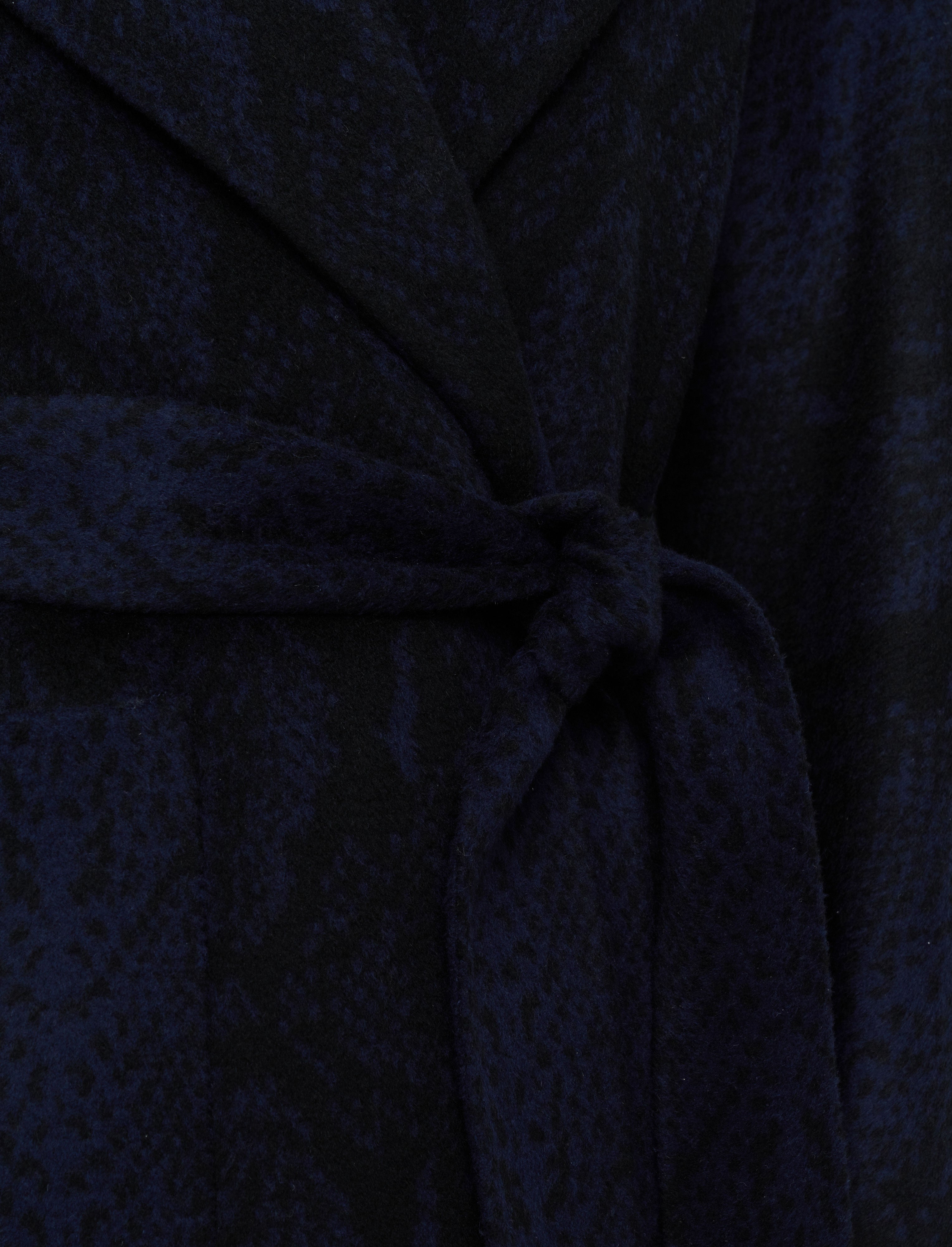 bleu-manteau-spencer-double-face-en-jacquard-serpent-JOSEPH