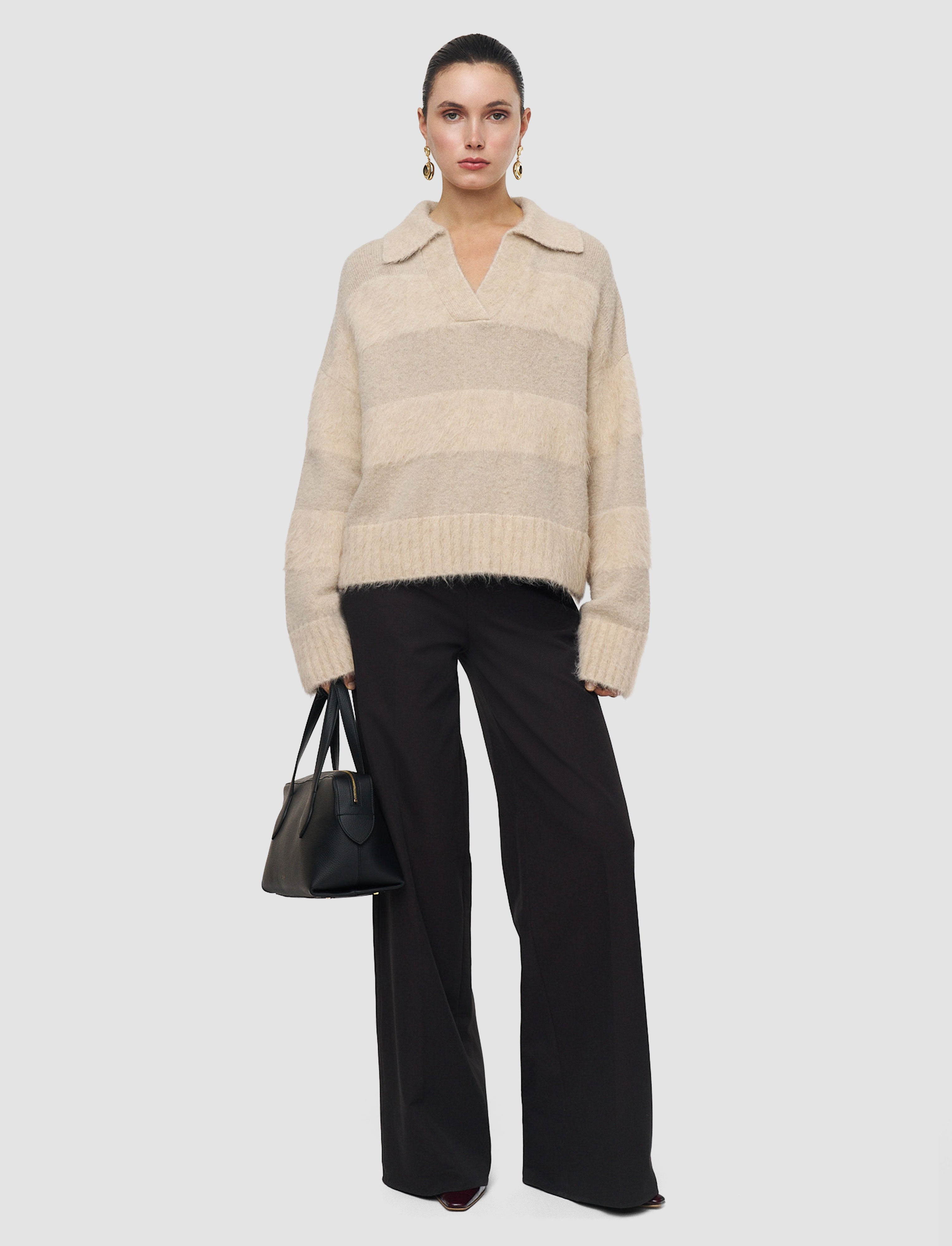 beige-pull-take-raye-en-alpaga-brosse-JOSEPH