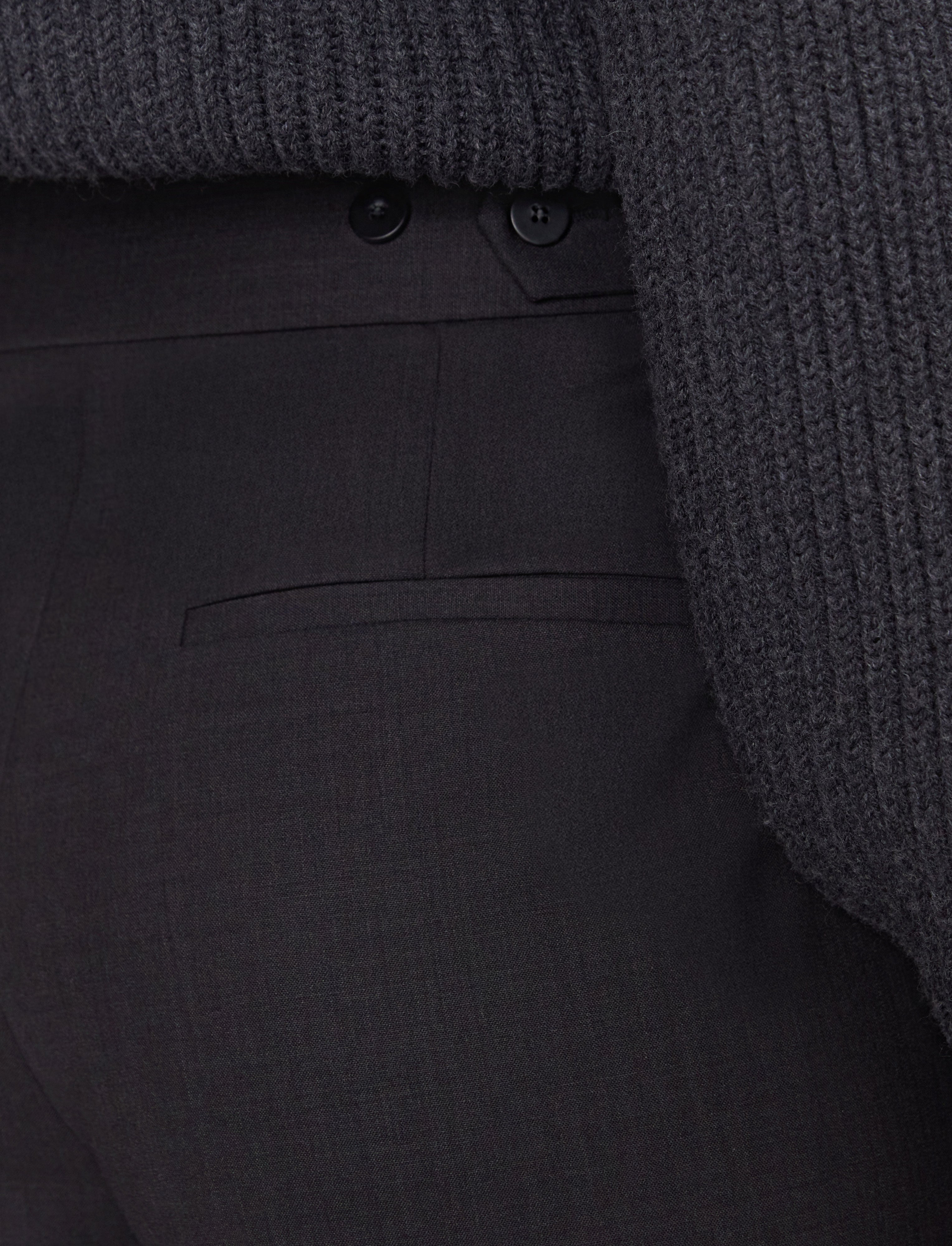 gris-pantalon-toni-en-laine-tailleur-JOSEPH